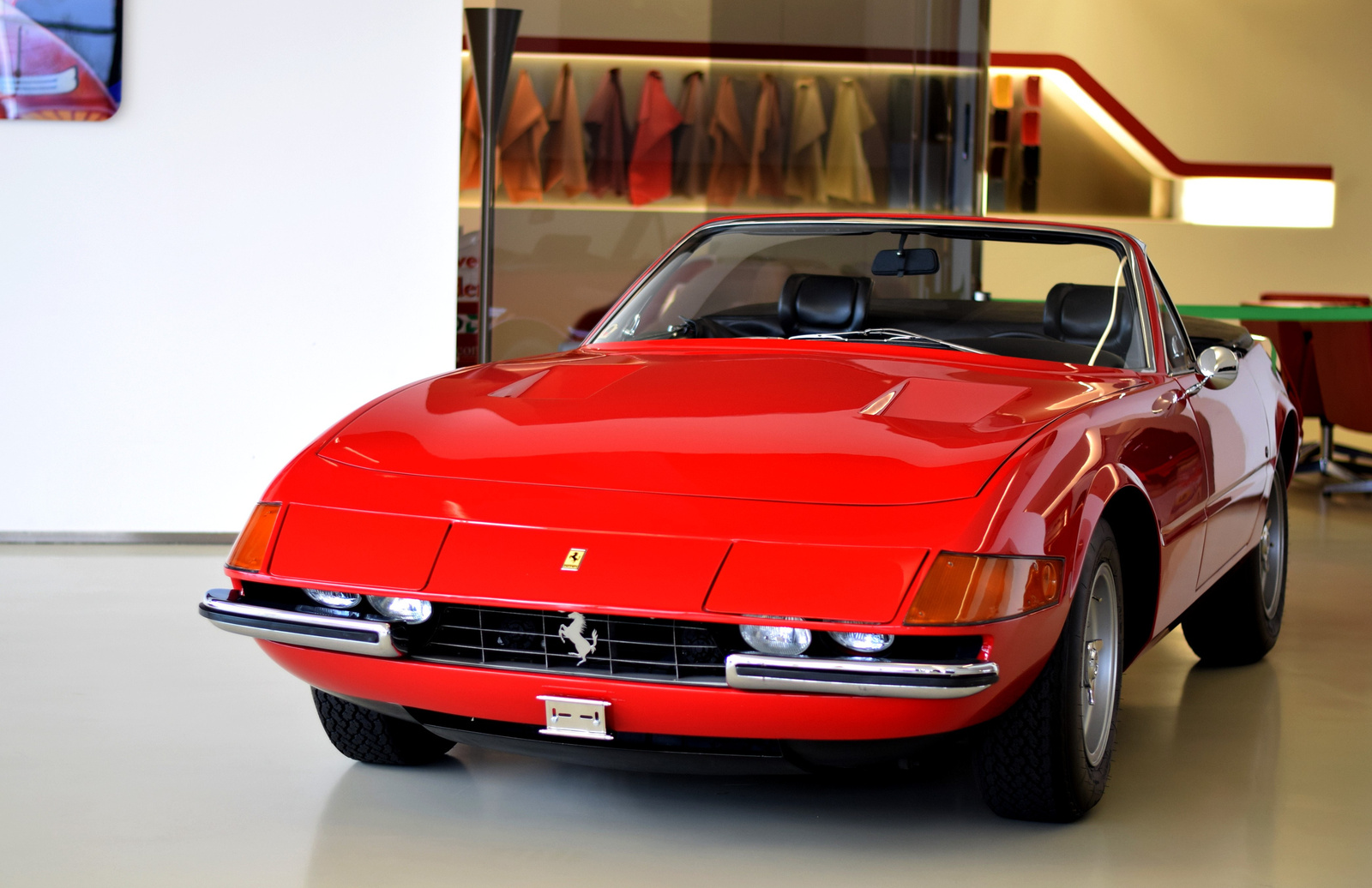 Ferrari 365 GTS/4