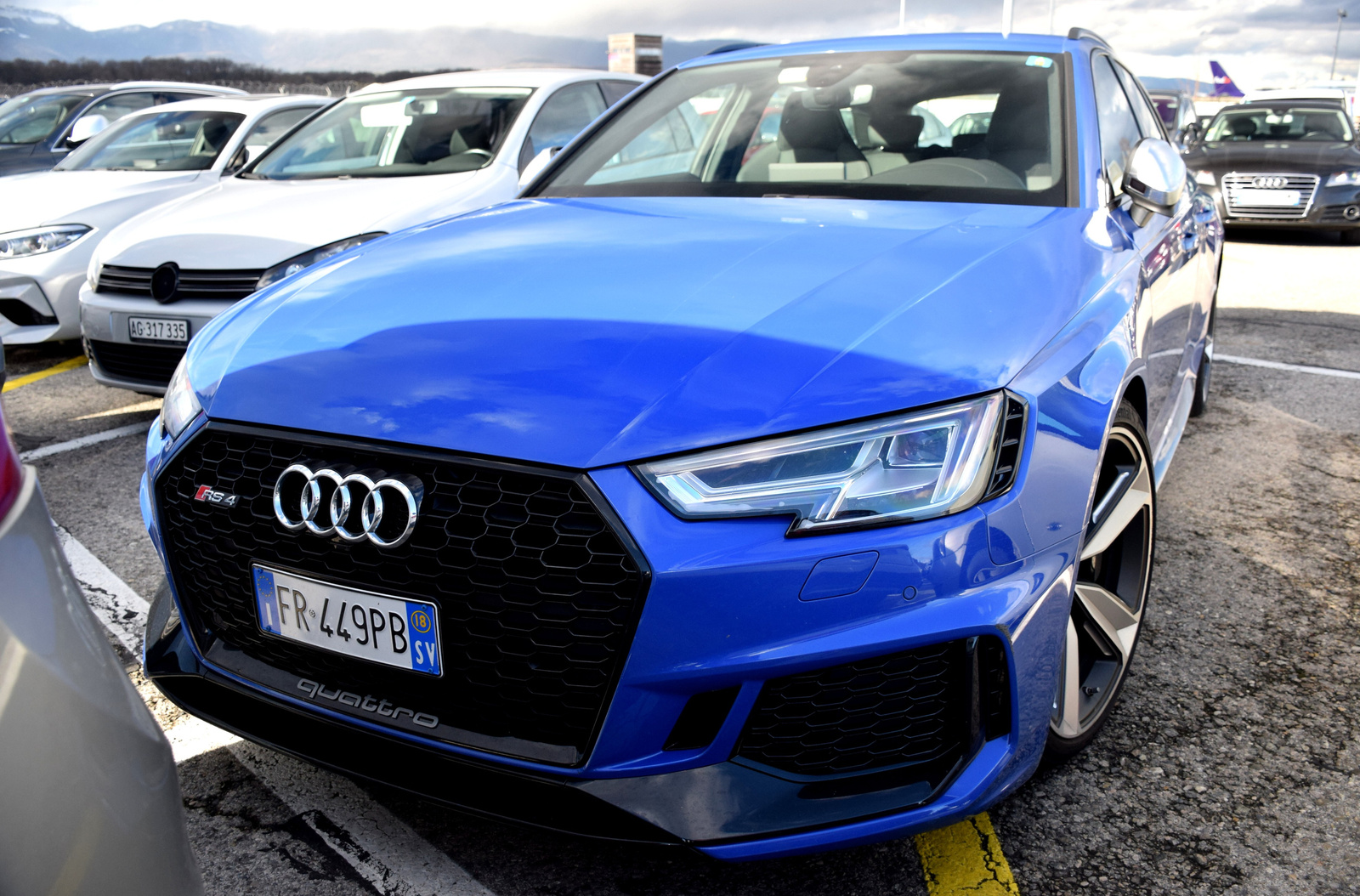 Audi RS4 Avant B9