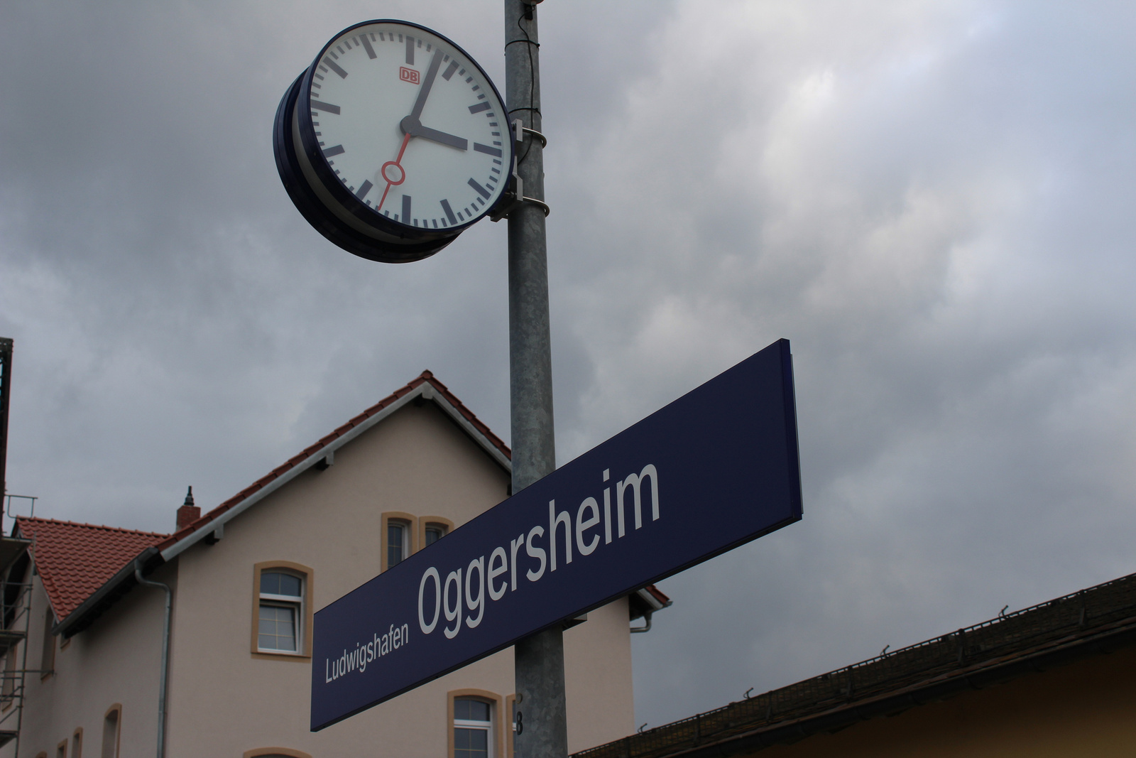 Ludwigshafen-Oggersheim vasútállomás