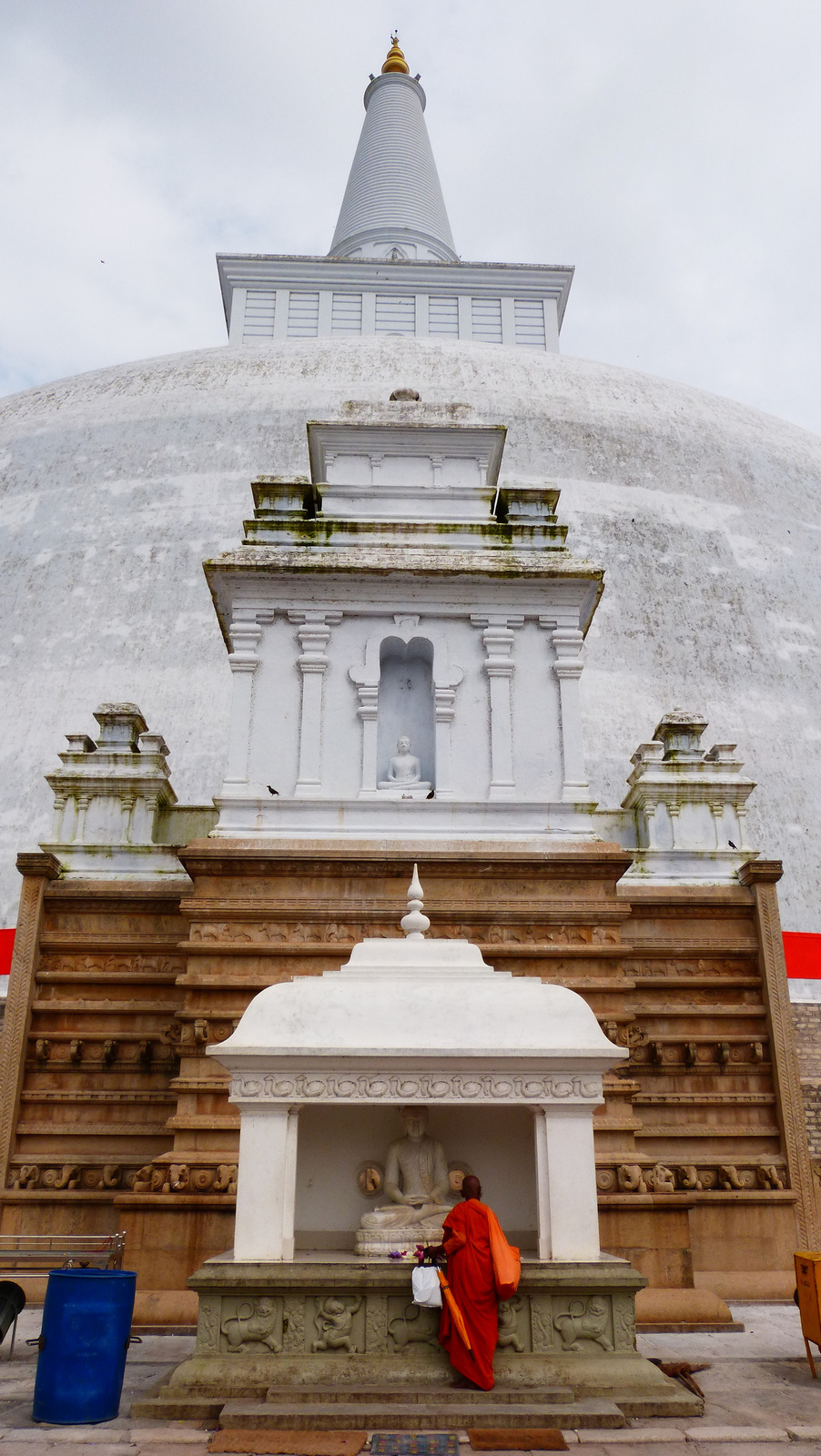 Stupa (Sri Lanka)
