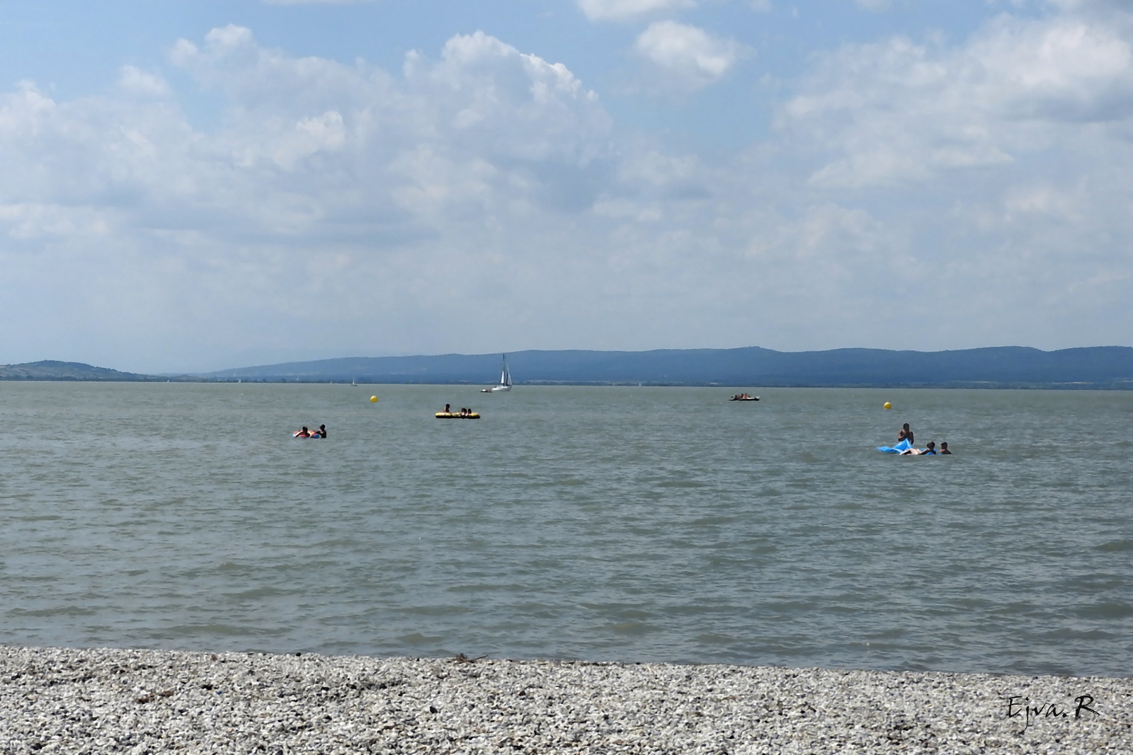 Fürdőzés Strand Tó Nyár