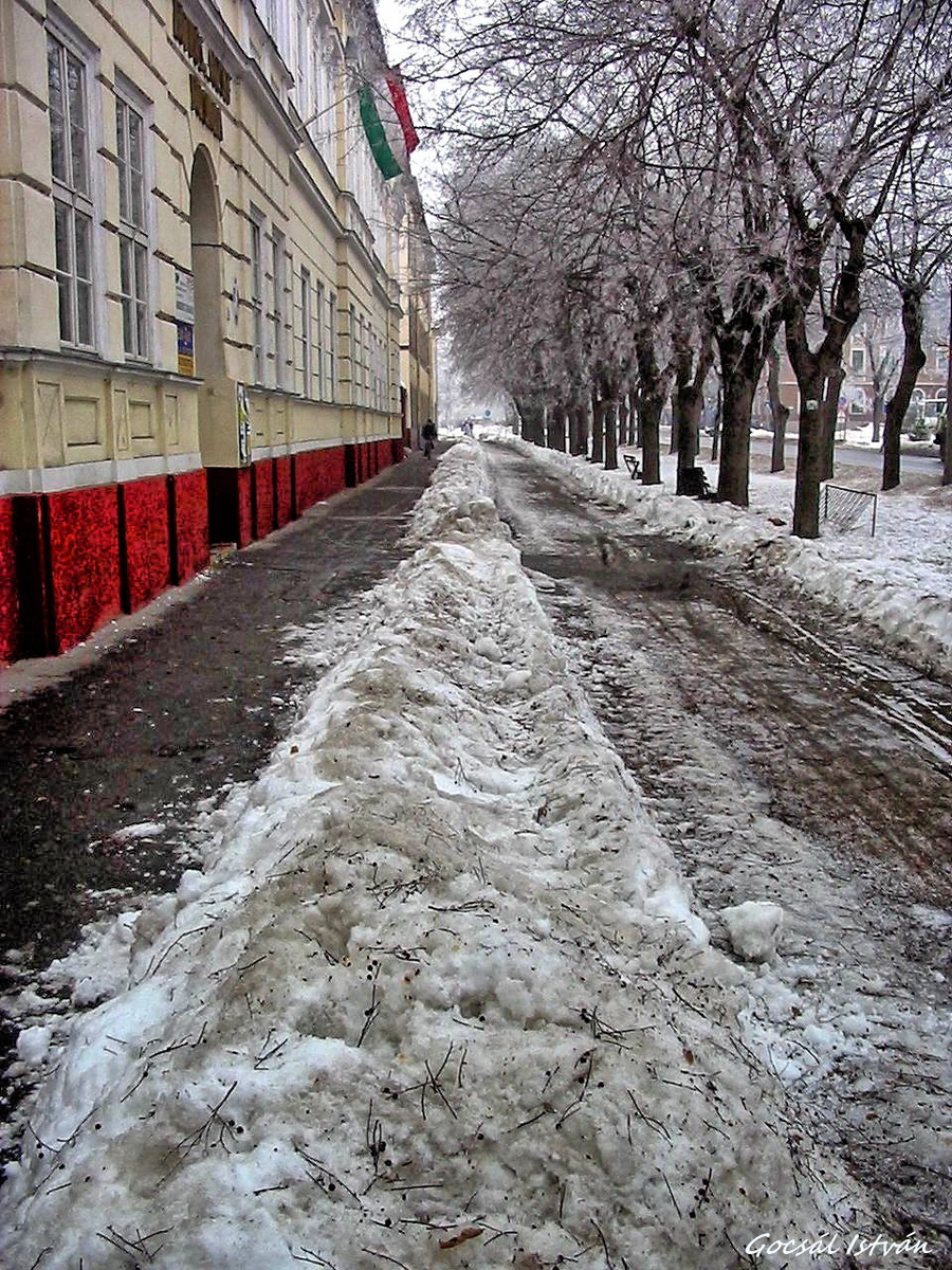 Baja, Szegedi út - Tanítóképző átméretezve