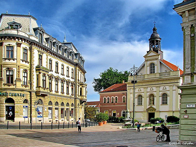 Pécs, Széchenyi tér, Irgalmasok Szent Sebestyén vé átméretezve