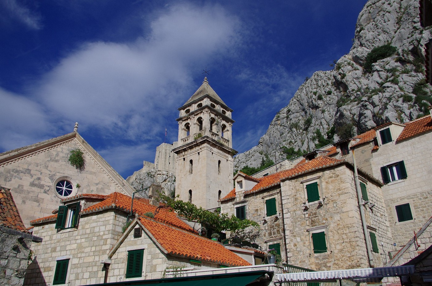 Omis