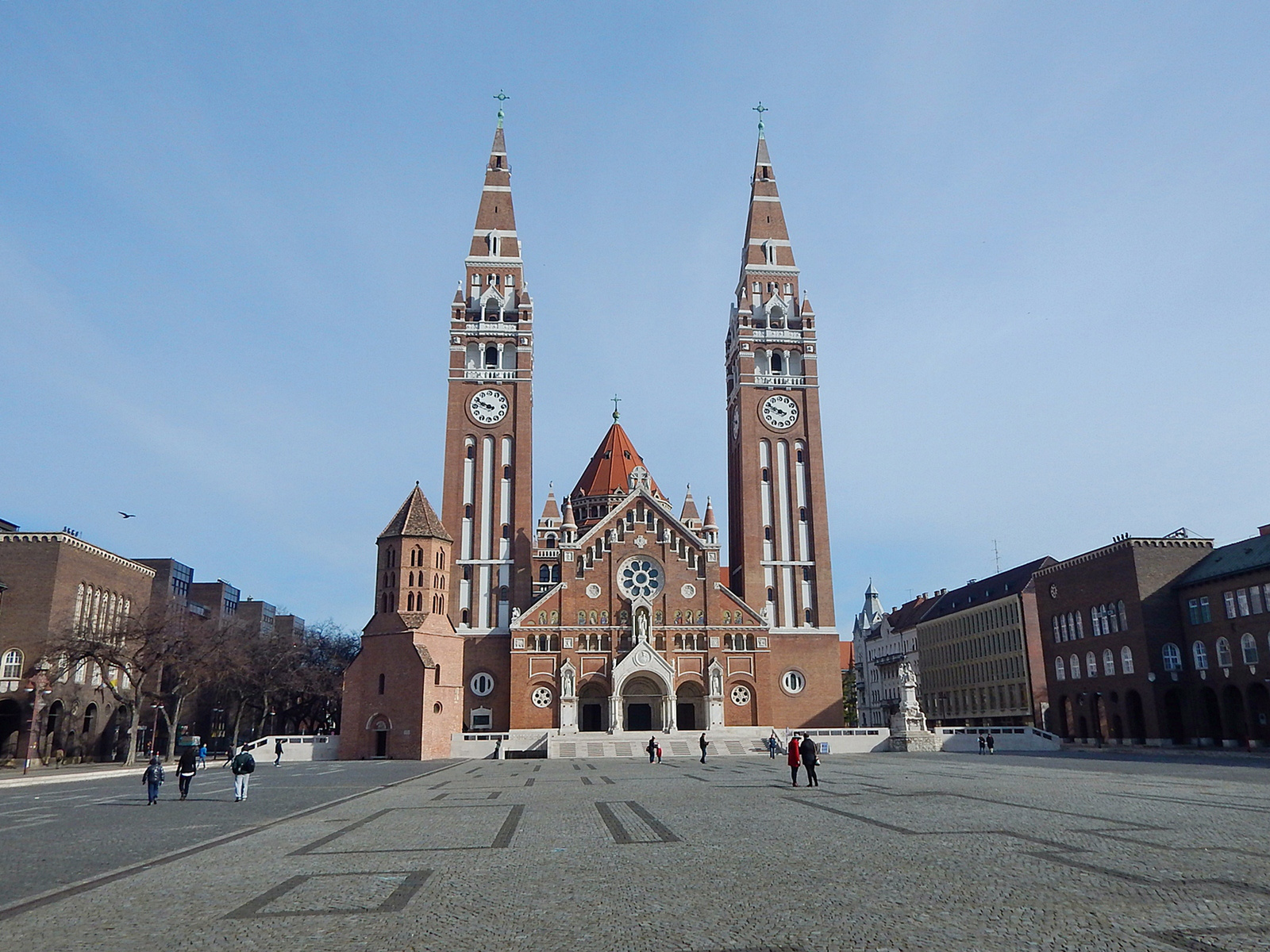 Szeged, Dóm tér, Fogadalmi templom