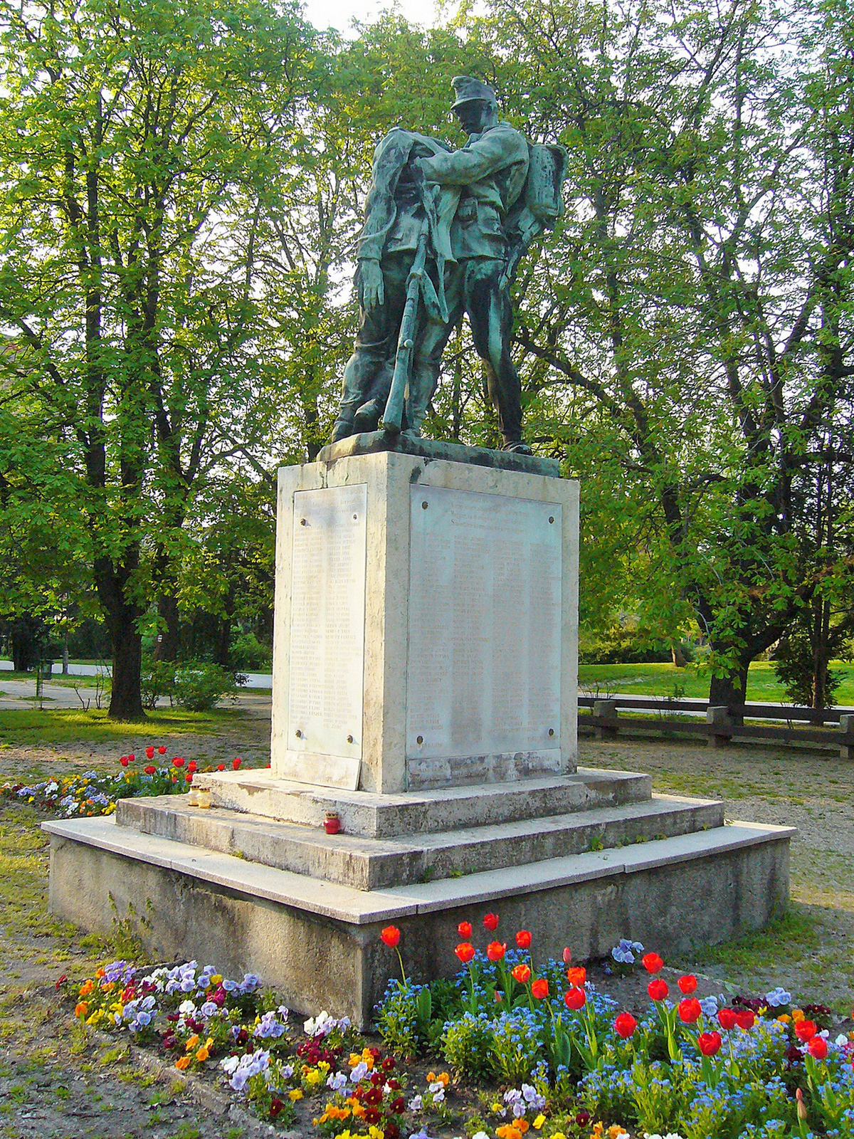 Szekszárd, I. világháborús emlékmű