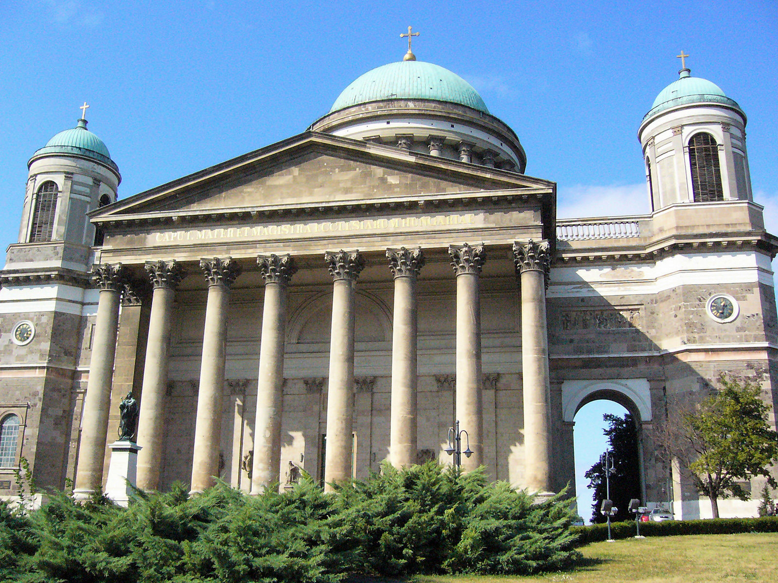 Esztergom, Bazilika