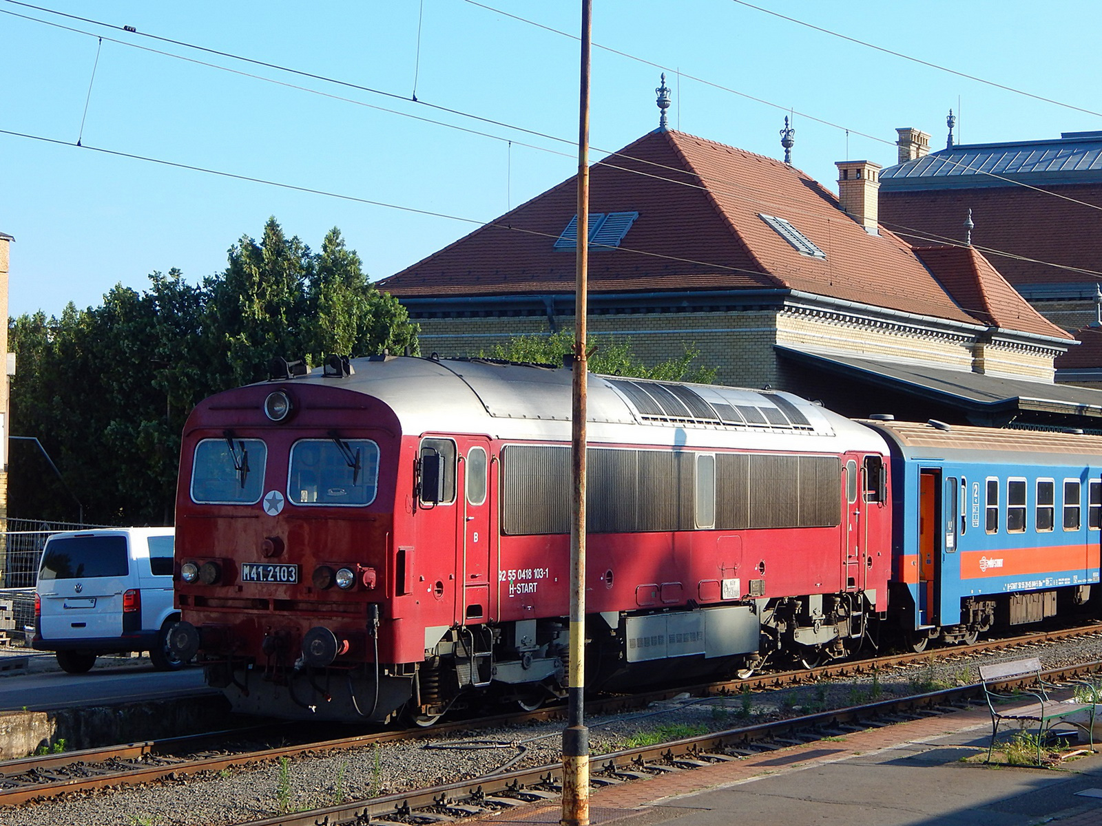 Szeged M41.2103