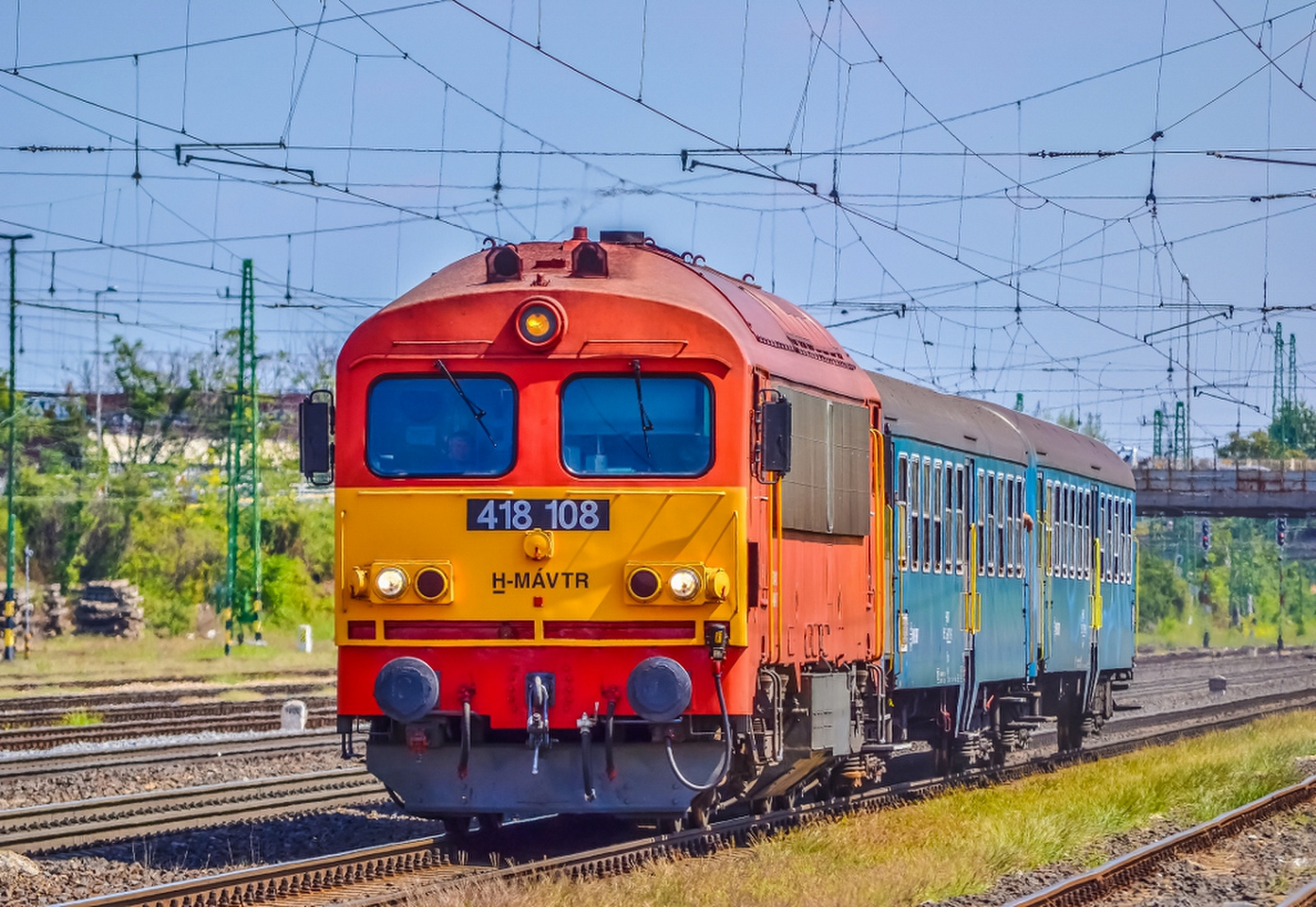 418 108 - 001 Győr