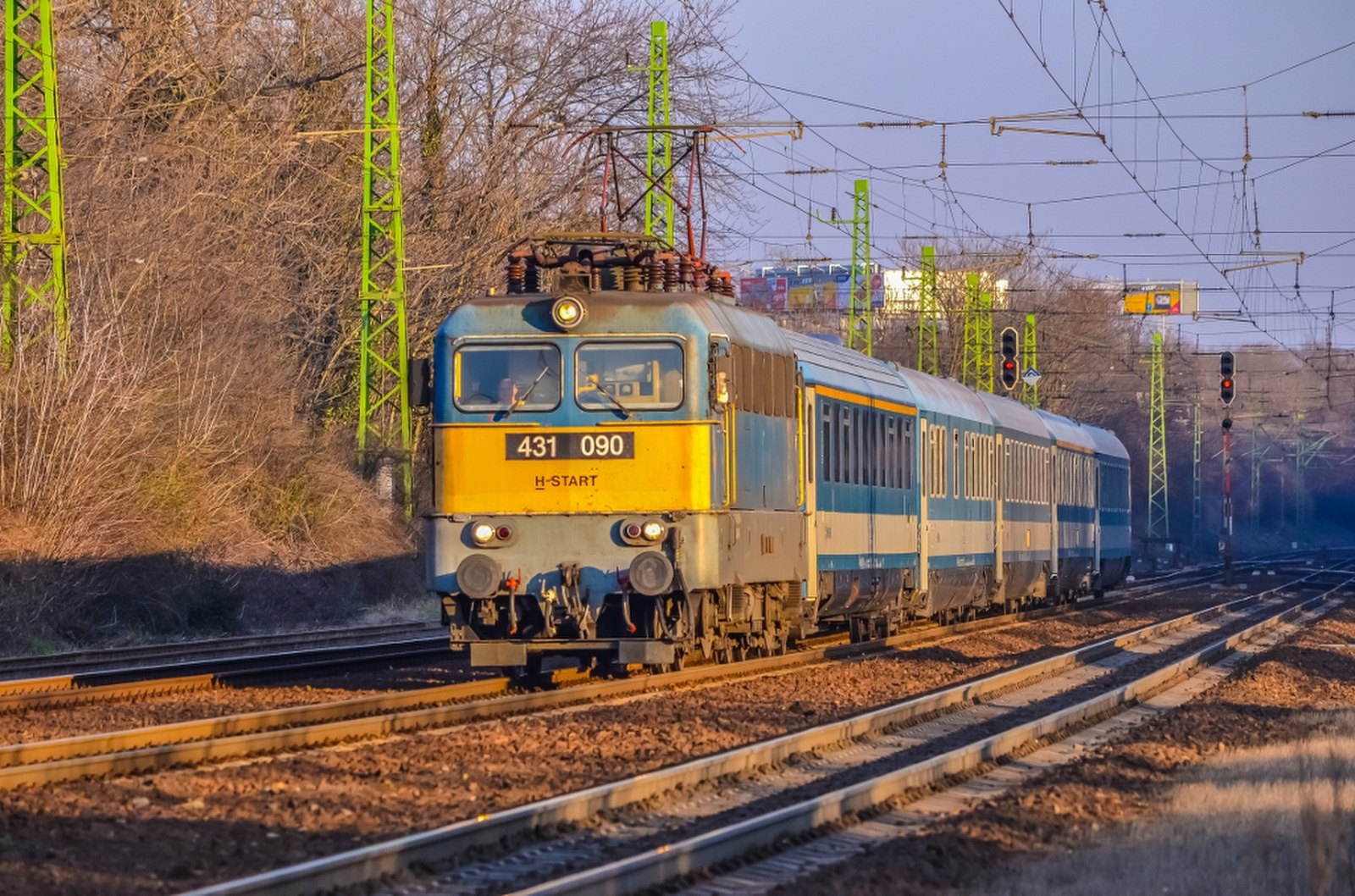 431 090 - 003 Pestszentlőrinc