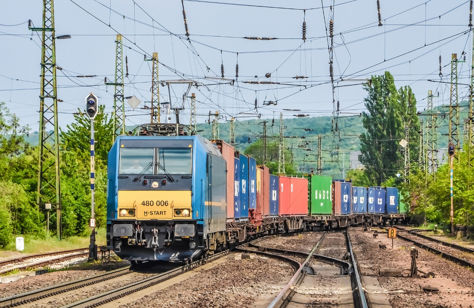 480 006 - 015 Budaörs