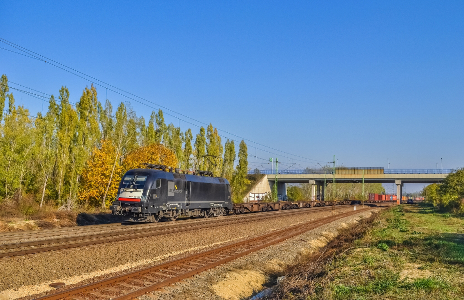 Floyd ES 64 U2 062 - 006 Budaörs