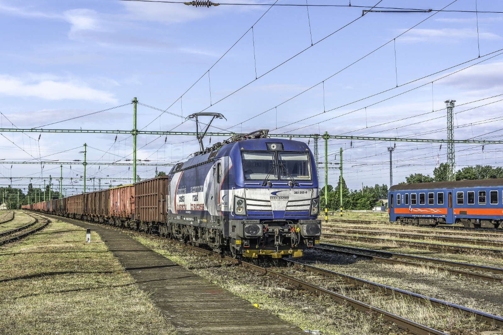 CRW 383 202 - 001 Szolnok