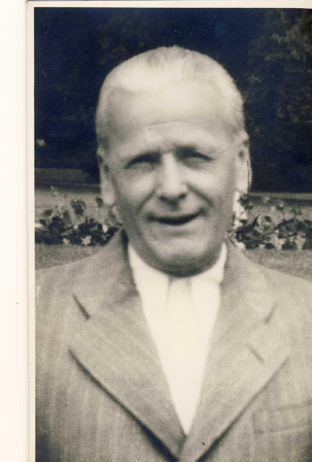 Gyenes Menyhért 1902-1956