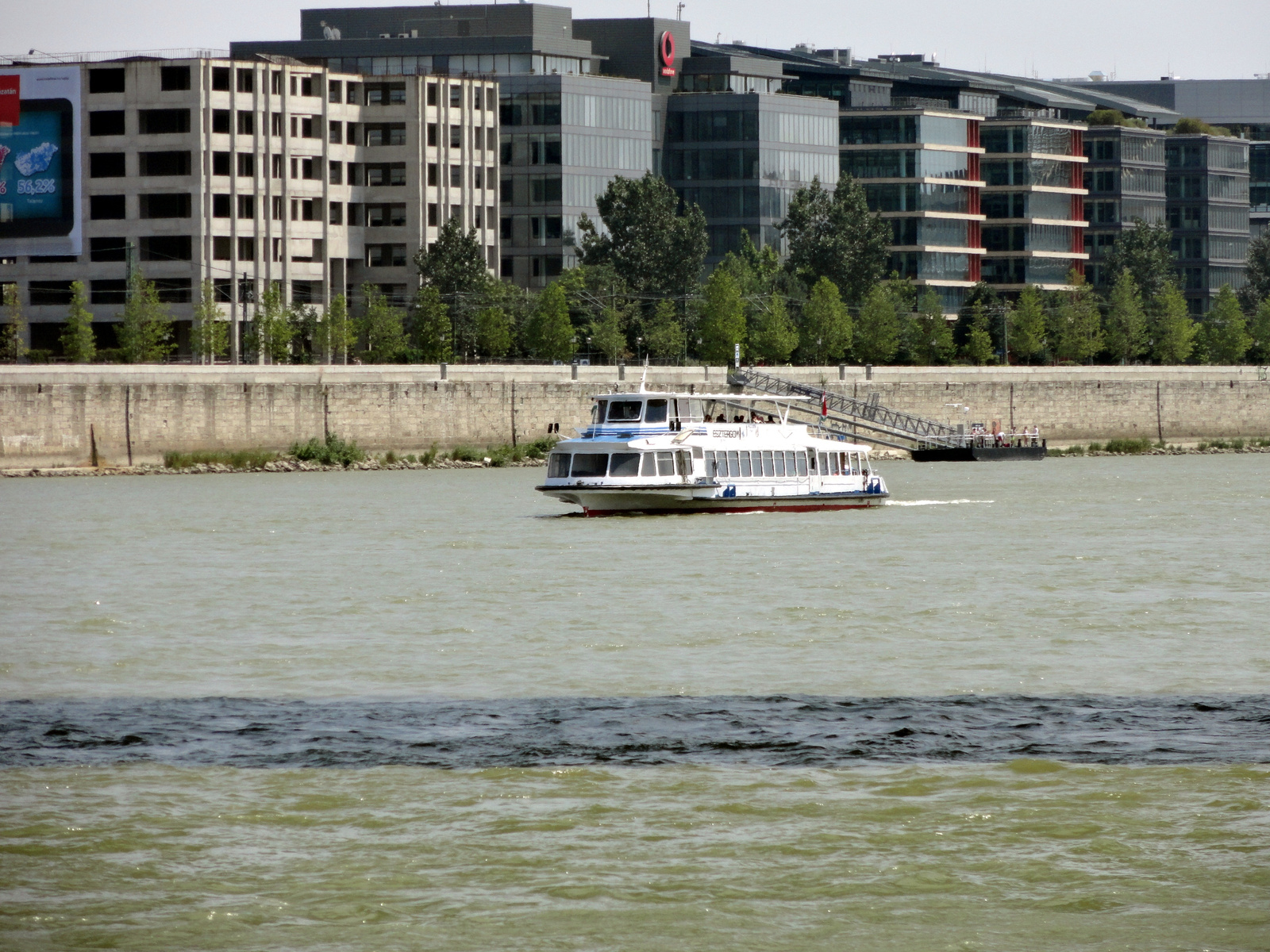 Millenium-hajó-Duna részlet