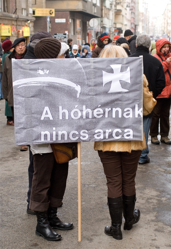 A hóhérnak nincs arca