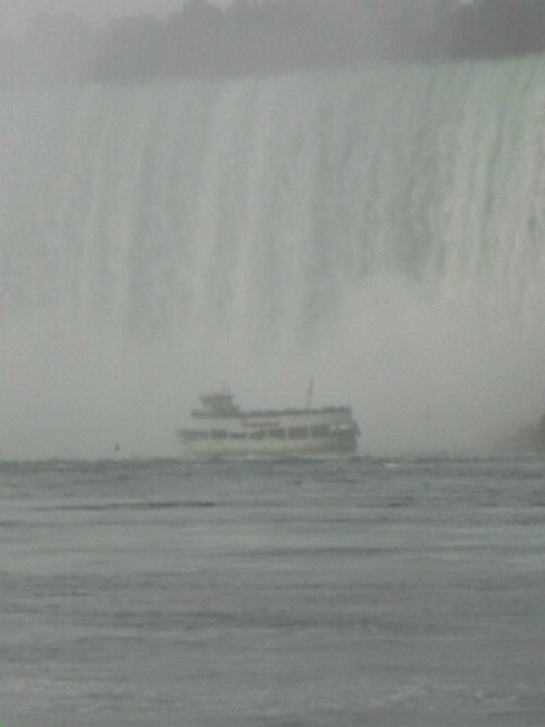 168 Hajóút a Horseshoe Falls-hoz-Horseshoe Falls