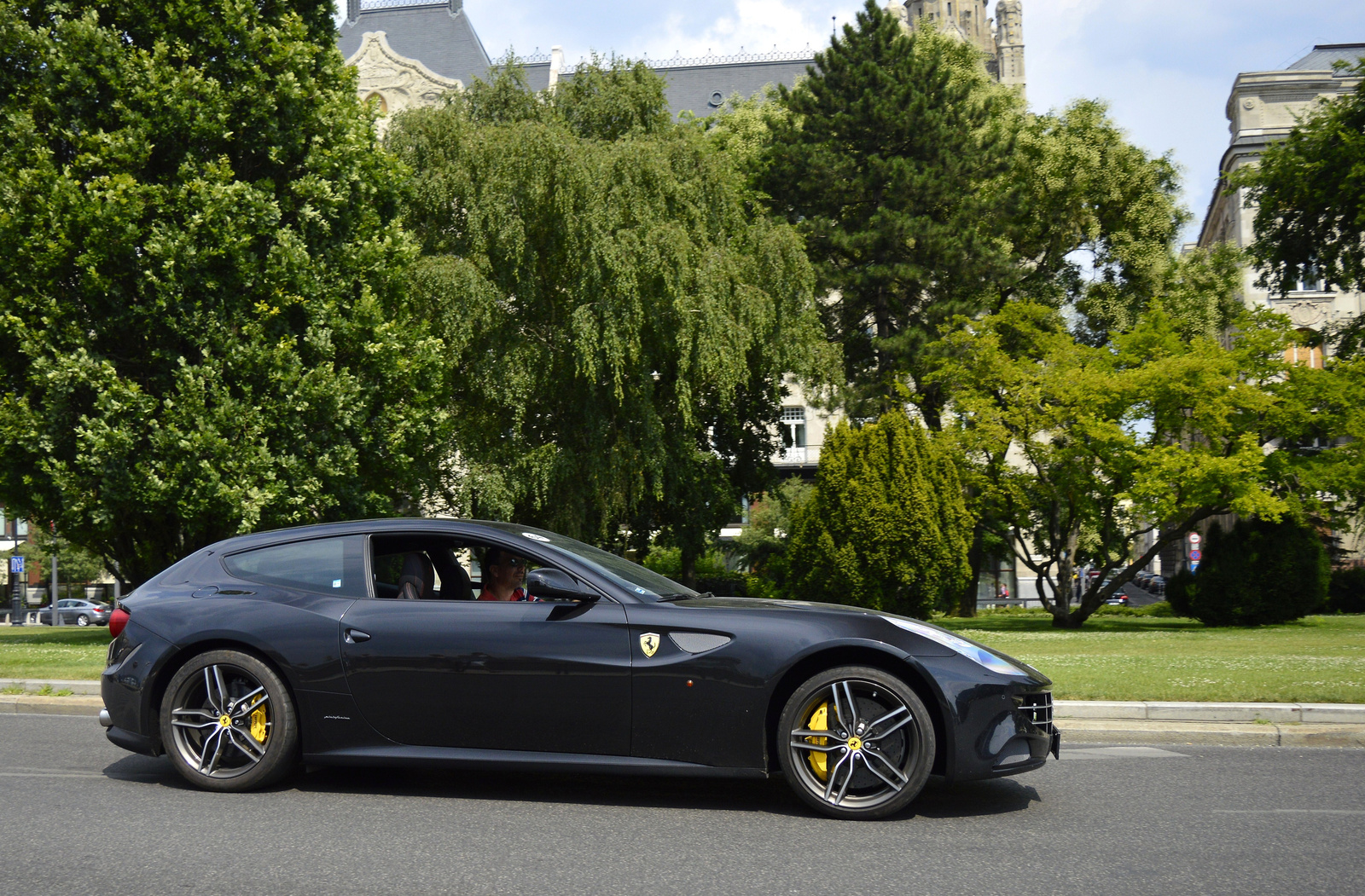 Ferrari FF