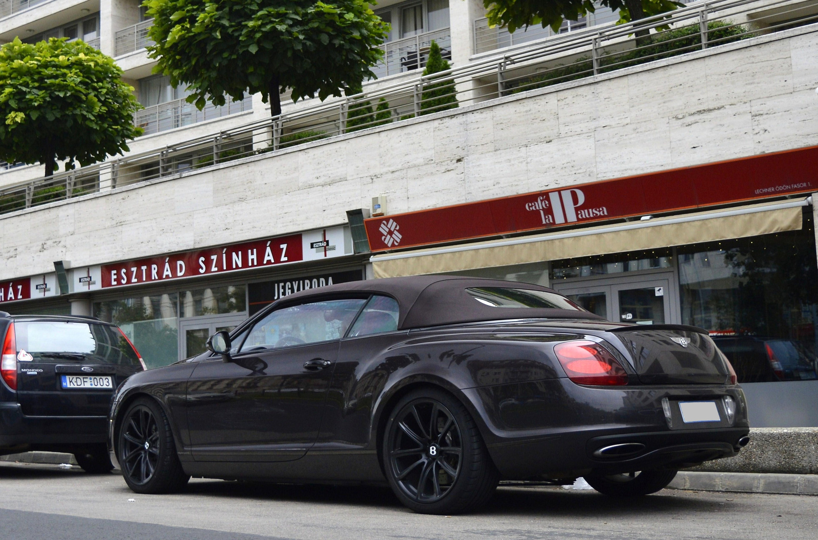 Bentley Continental Supersports Convertible