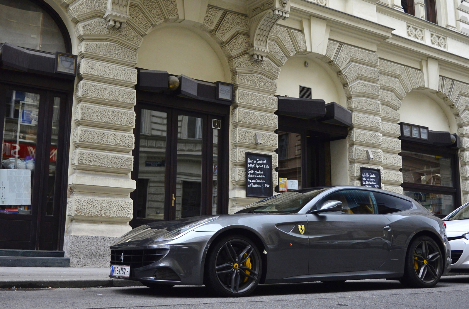 Ferrari FF