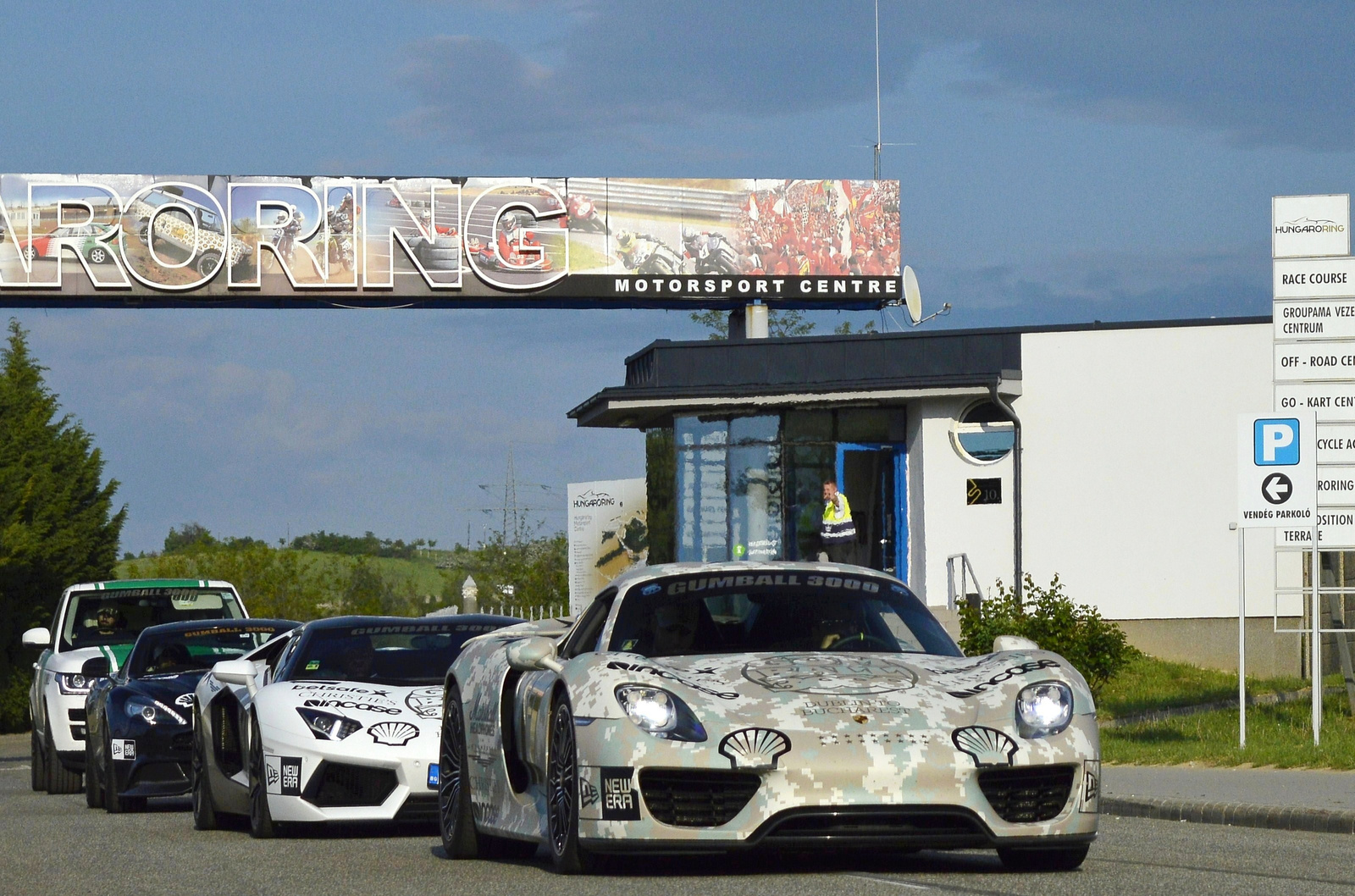 918 Spyder, Aventador Roadster, Vanquish