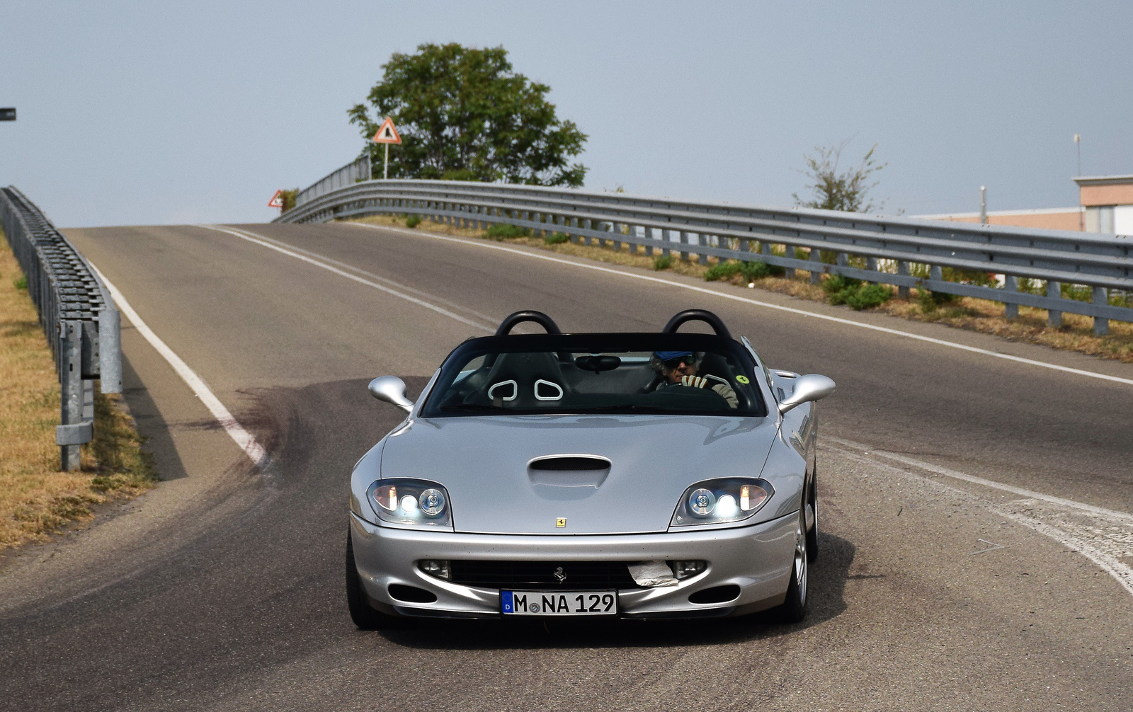 Ferrari 550 Barchetta Pininfarina