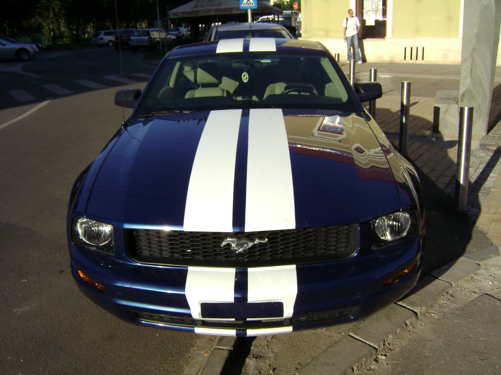 mustang 2