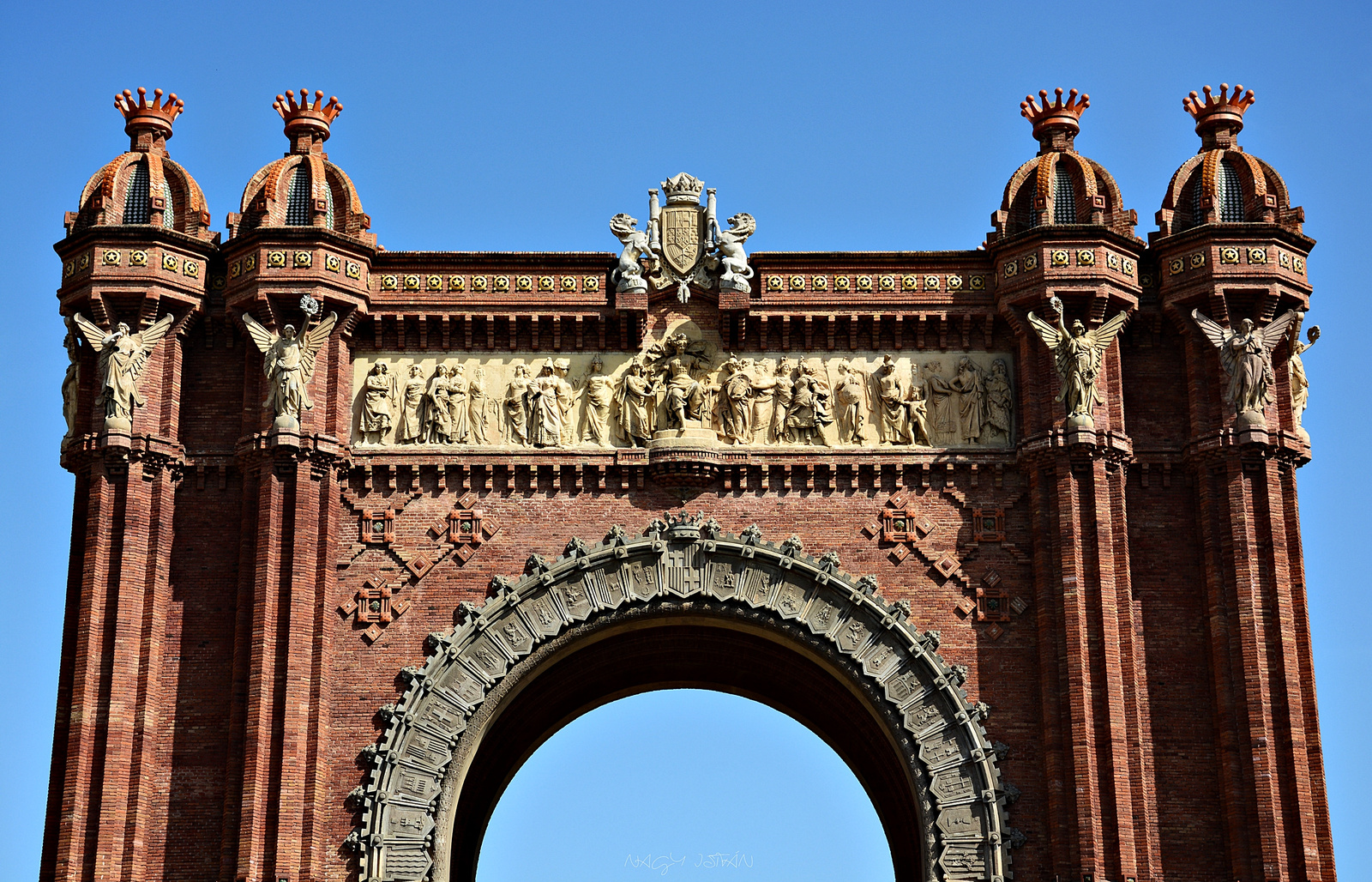 Arc de Triomf - Barcelona 0488