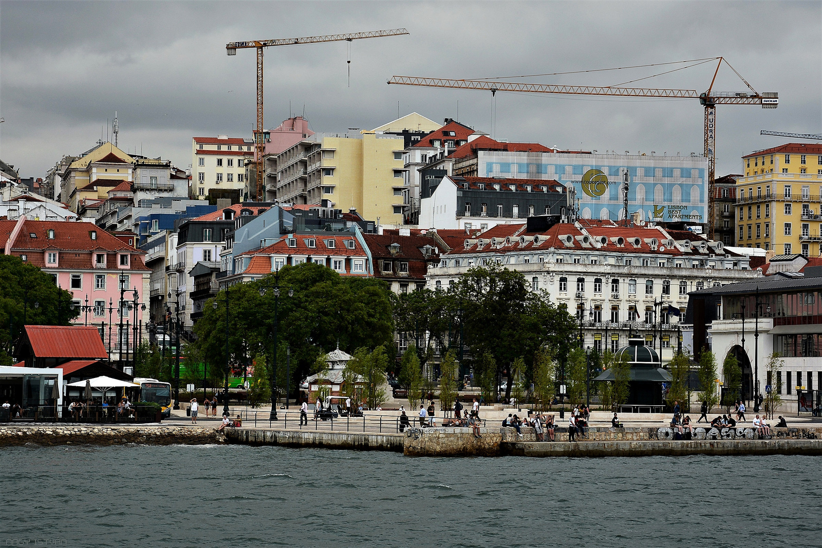 Lisbon - Beside the Tagus River 5294