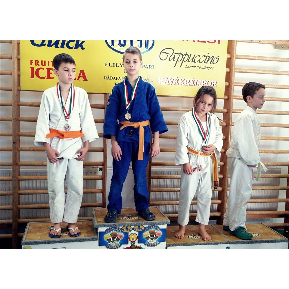 Koroncó - judo verseny, Beni aranyérmes