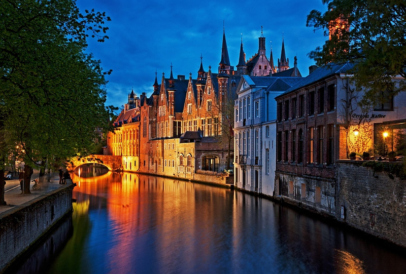 Éjszakai Brugge