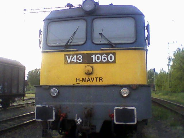 V43-1060