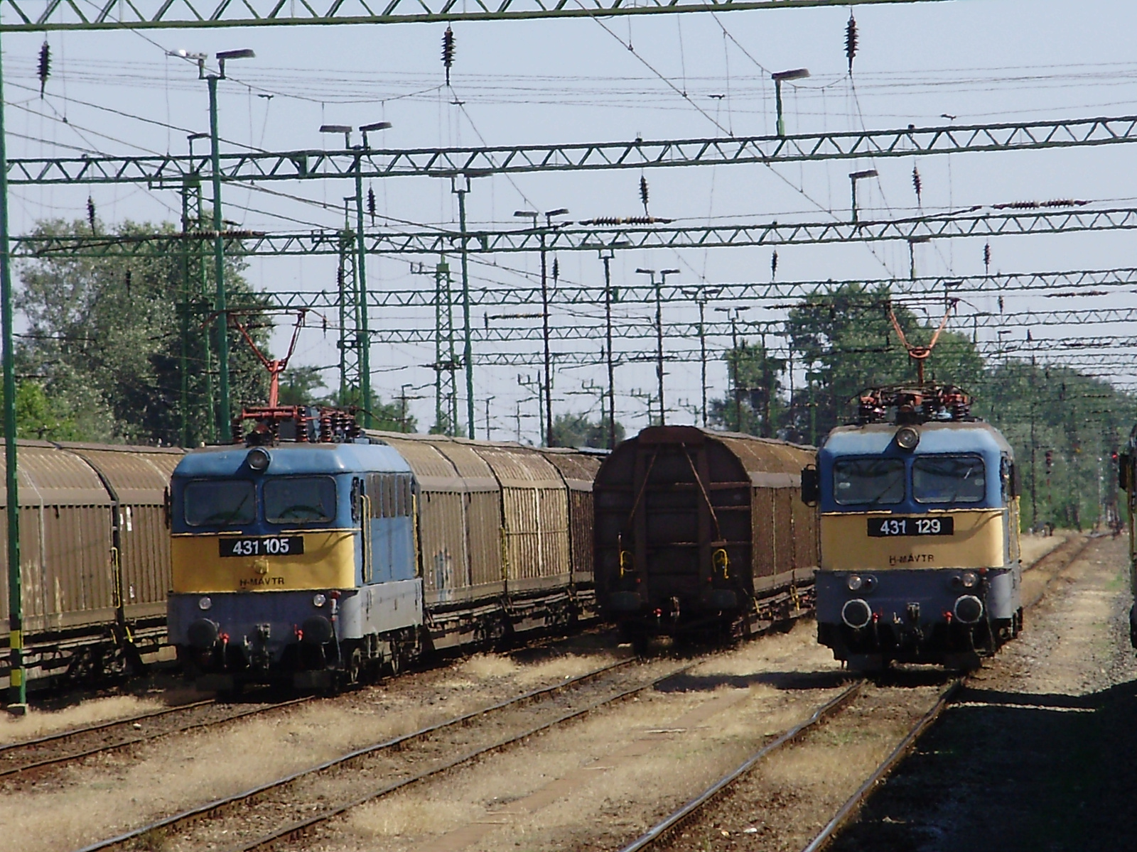 431 105 + 431 129