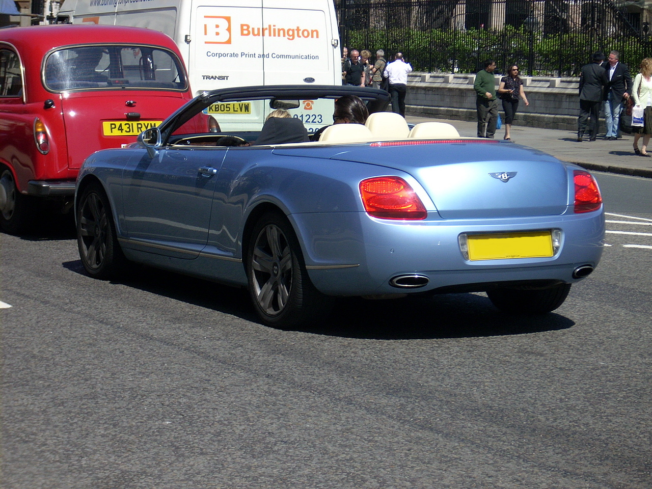 Bentley Continental GTC