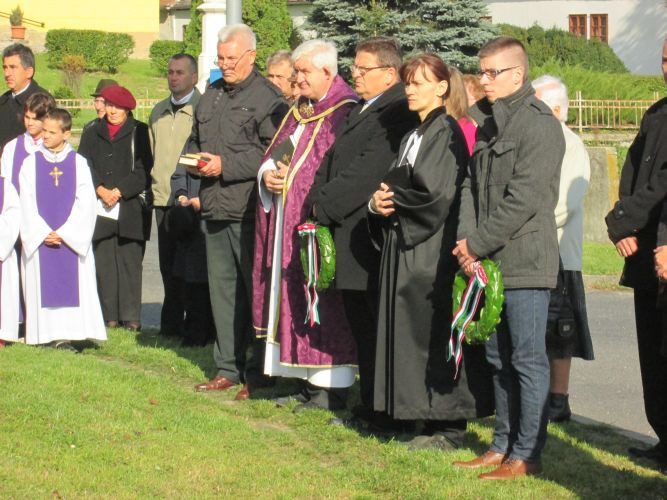 20141102-Hősi emlékmű avatása (32)