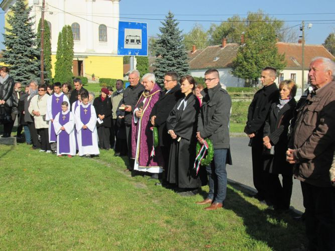 20141102-Hősi emlékmű avatása (41)