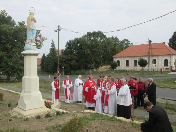 20150913-200 éves templomunk107