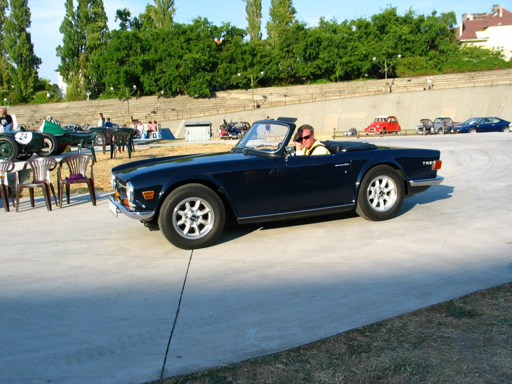 Triumph TR6