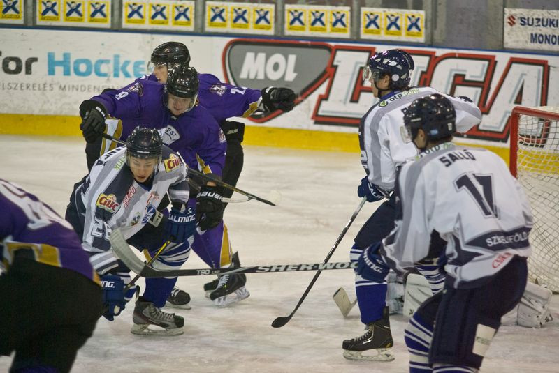 2015.01.04.UTE-Csíkszereda 4-3Bü-9785