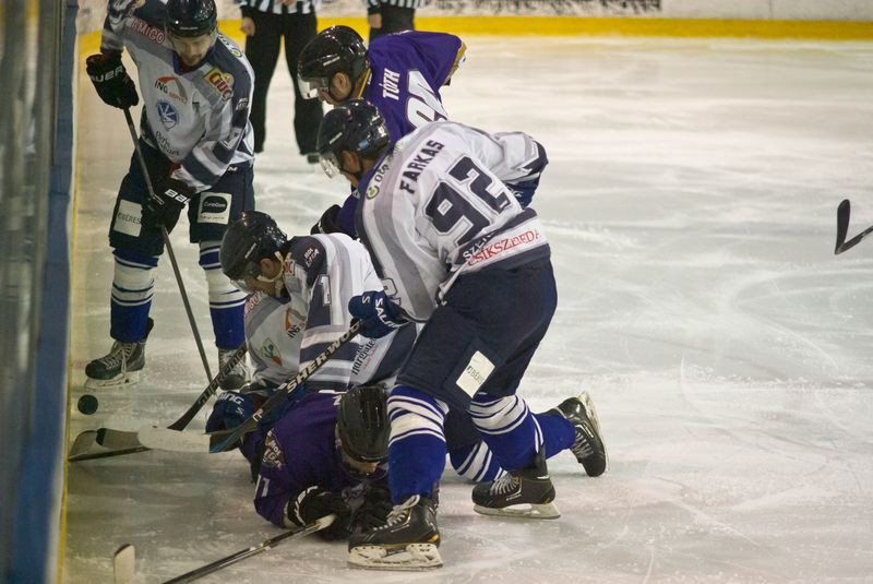 2015.01.04.UTE-Csíkszereda 4-3Bü-9827