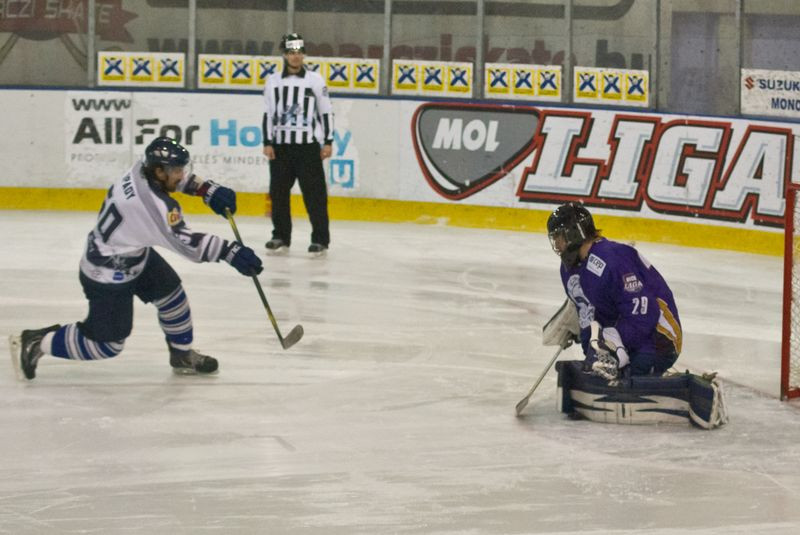 2015.01.04.UTE-Csíkszereda 4-3Bü-9913