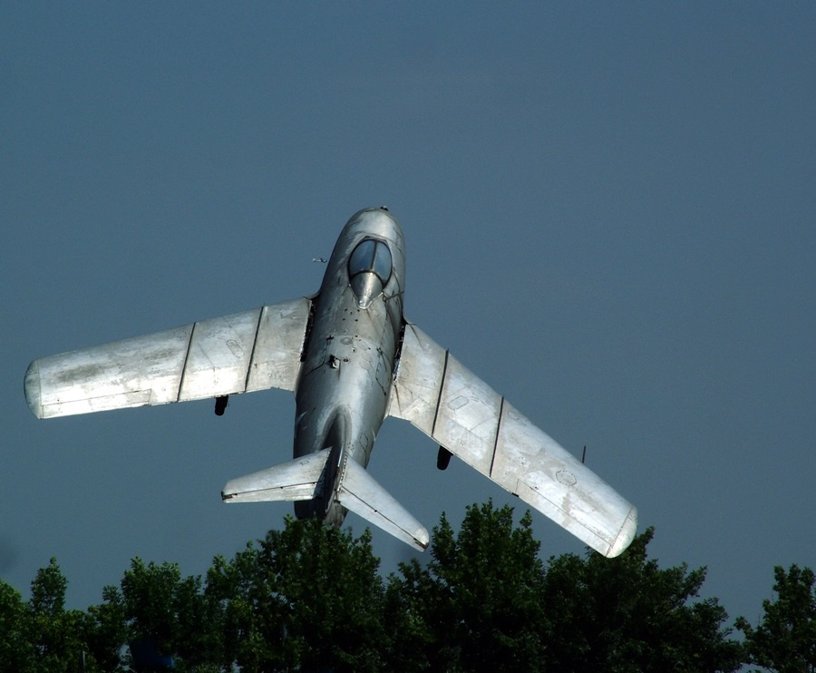 MIG-15 / csak szobor