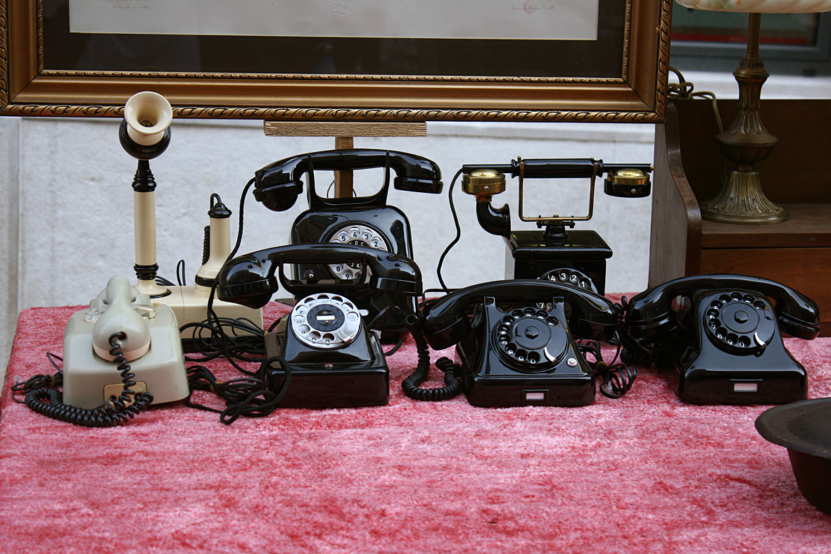 old phones-Pula