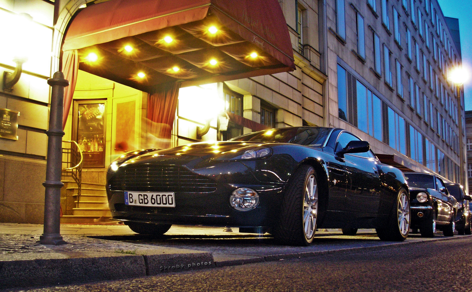 Aston Martin Vanquish