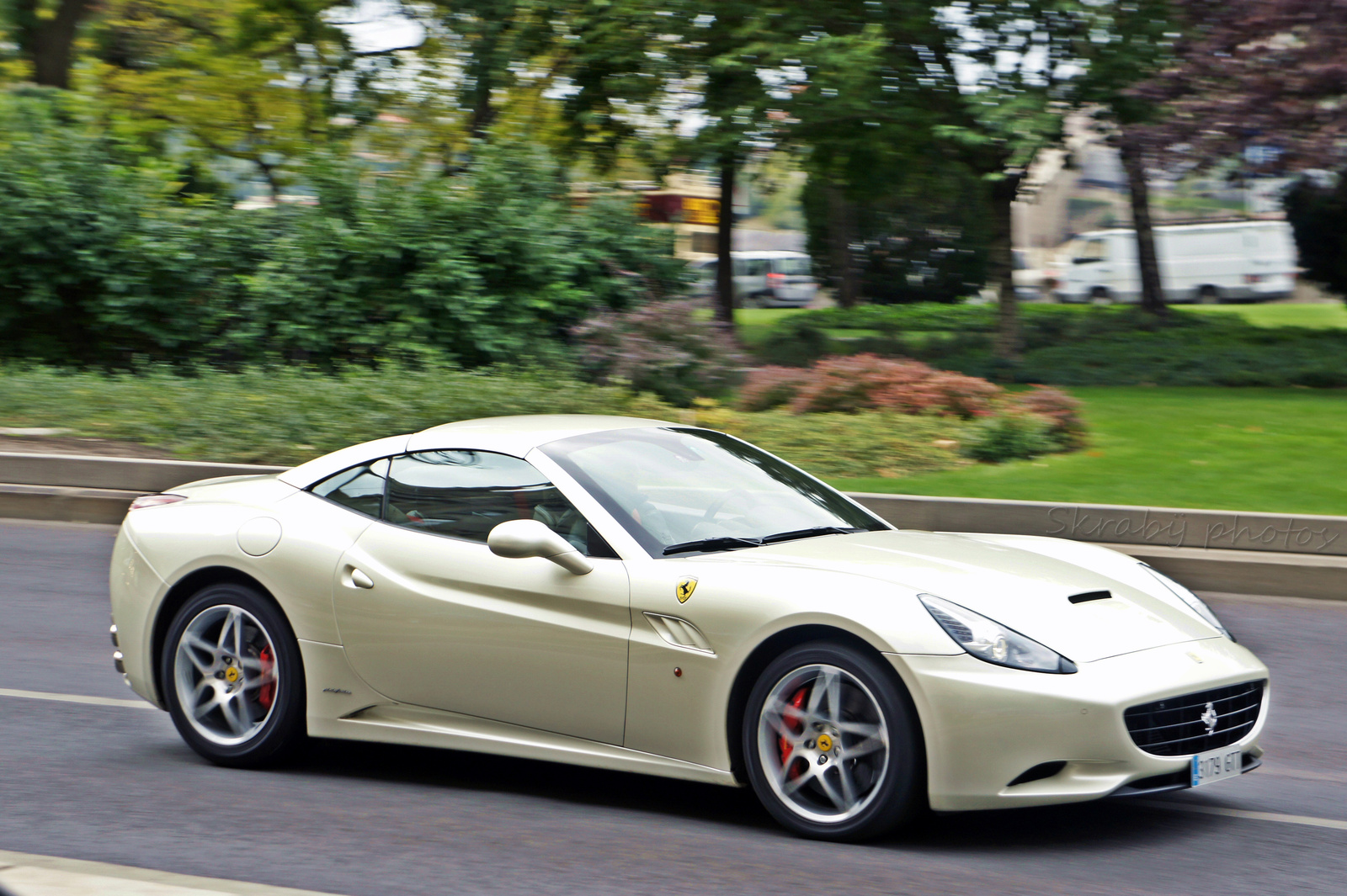 Ferrari California