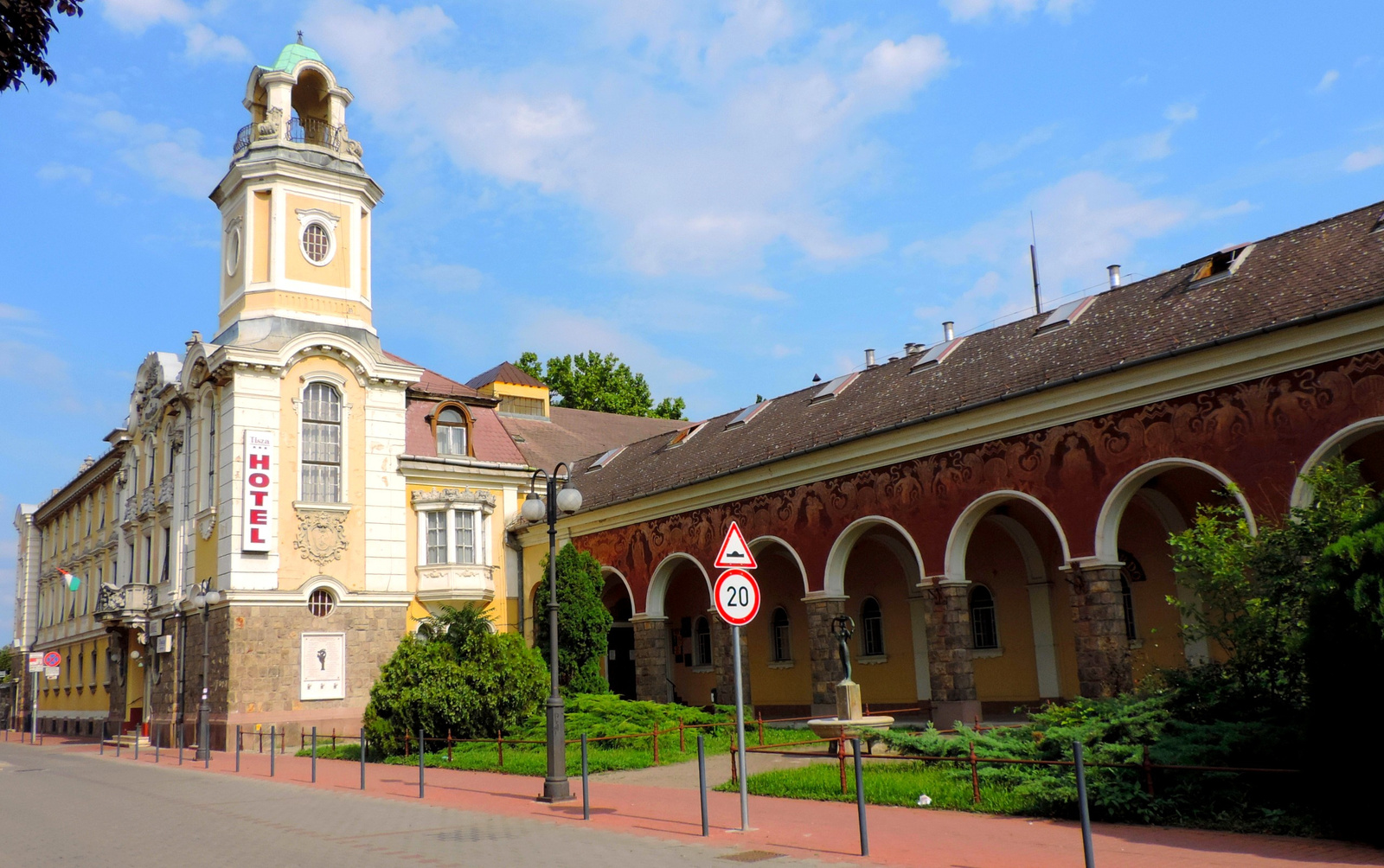 Hotel Tisza, Szolnok