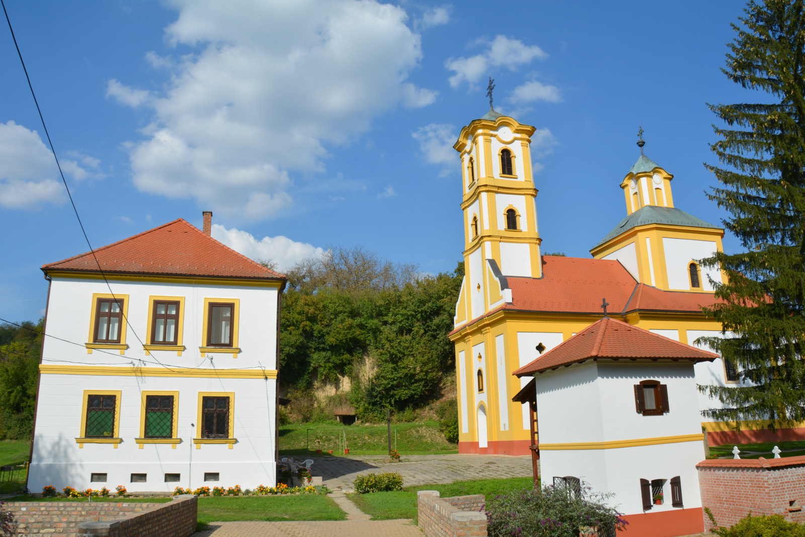 Grábóci szerb templom és apácaolostor