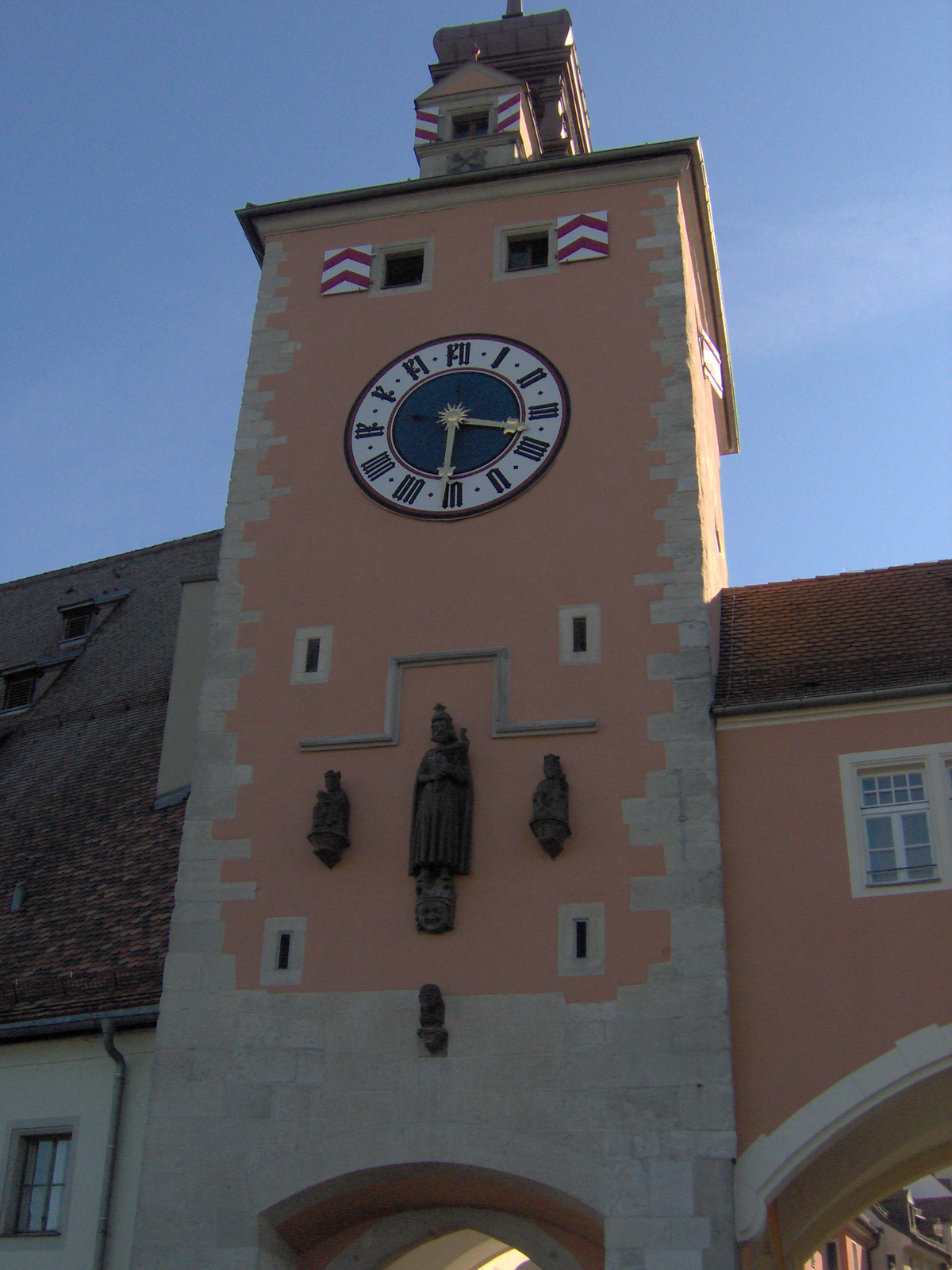 Regensburg Hidi.-kapu sóház