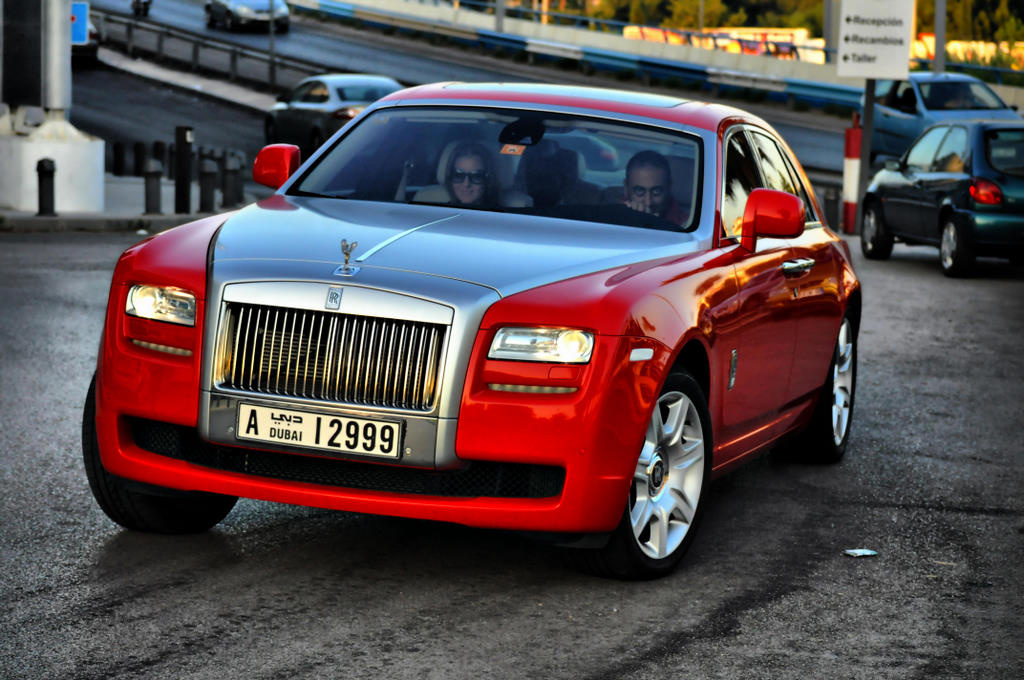 Rolls Royce Ghost red1