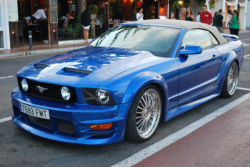 Ford Mustang 23